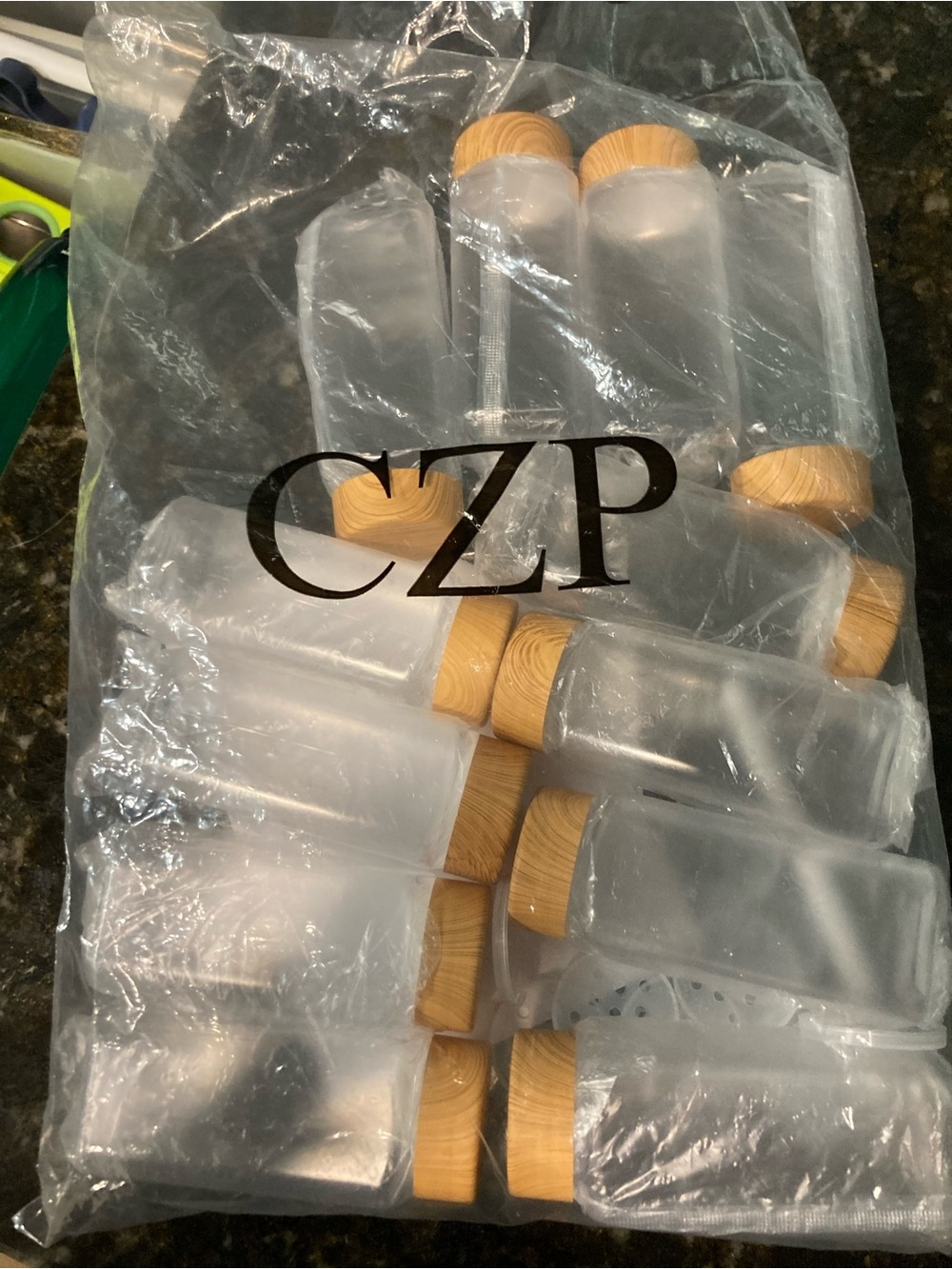 CZP Frosted Plastic Spice Jars with Wood-Grain Lids - Set